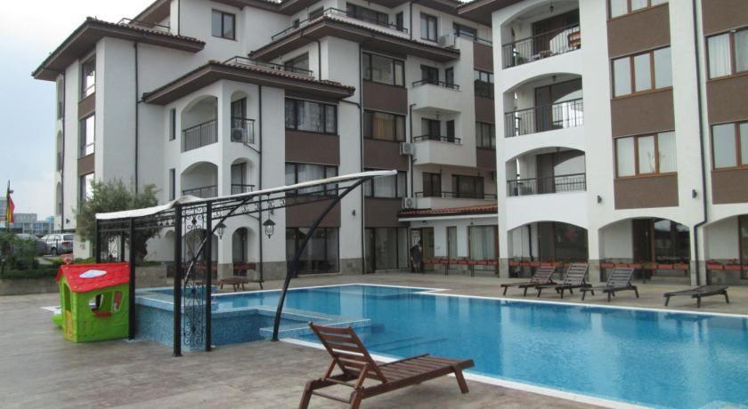 Sarafovo D&V Apartments 布尔加斯 外观 照片