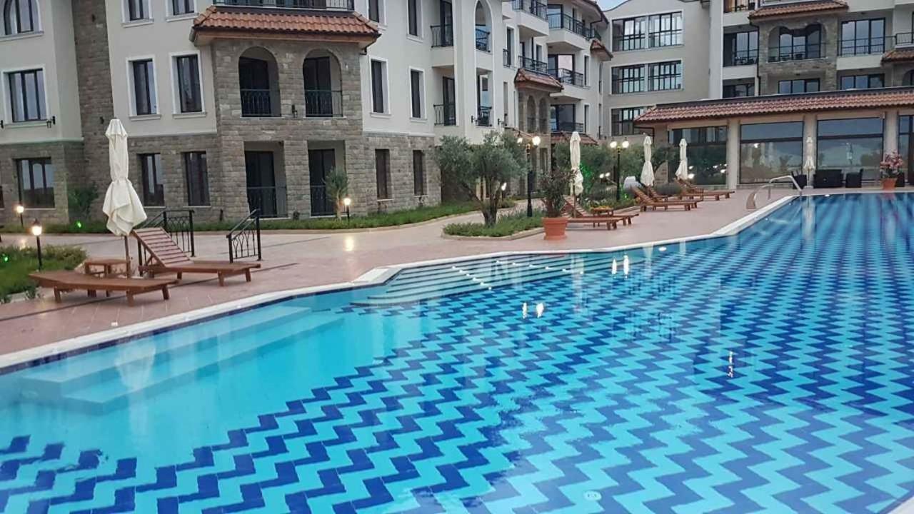 Sarafovo D&V Apartments 布尔加斯 外观 照片