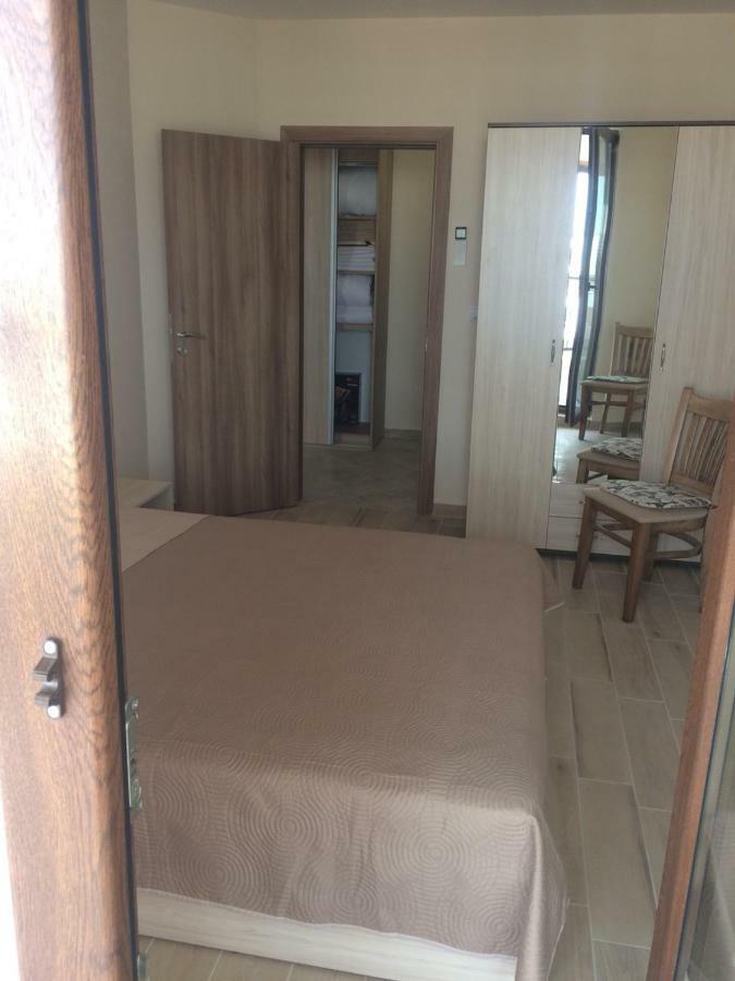 Sarafovo D&V Apartments 布尔加斯 外观 照片